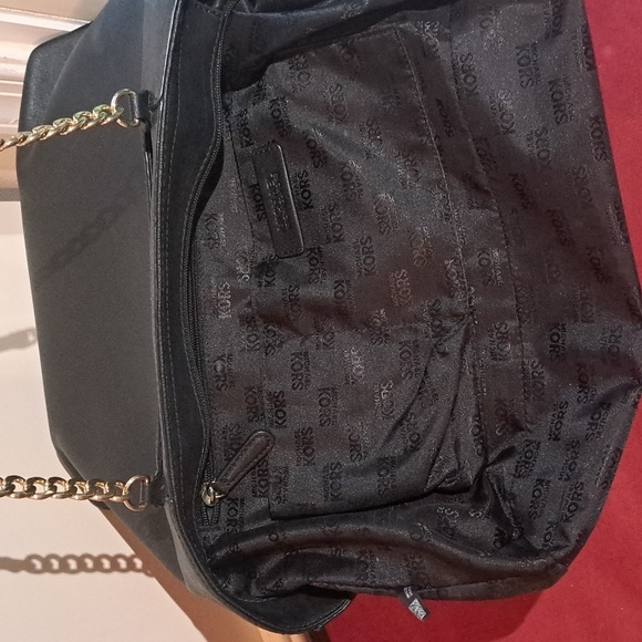 Michael Kors Jet Set Black and Gold Chains (Very Rare)Bag EXCELLENT COND. - Picture 11 of 13